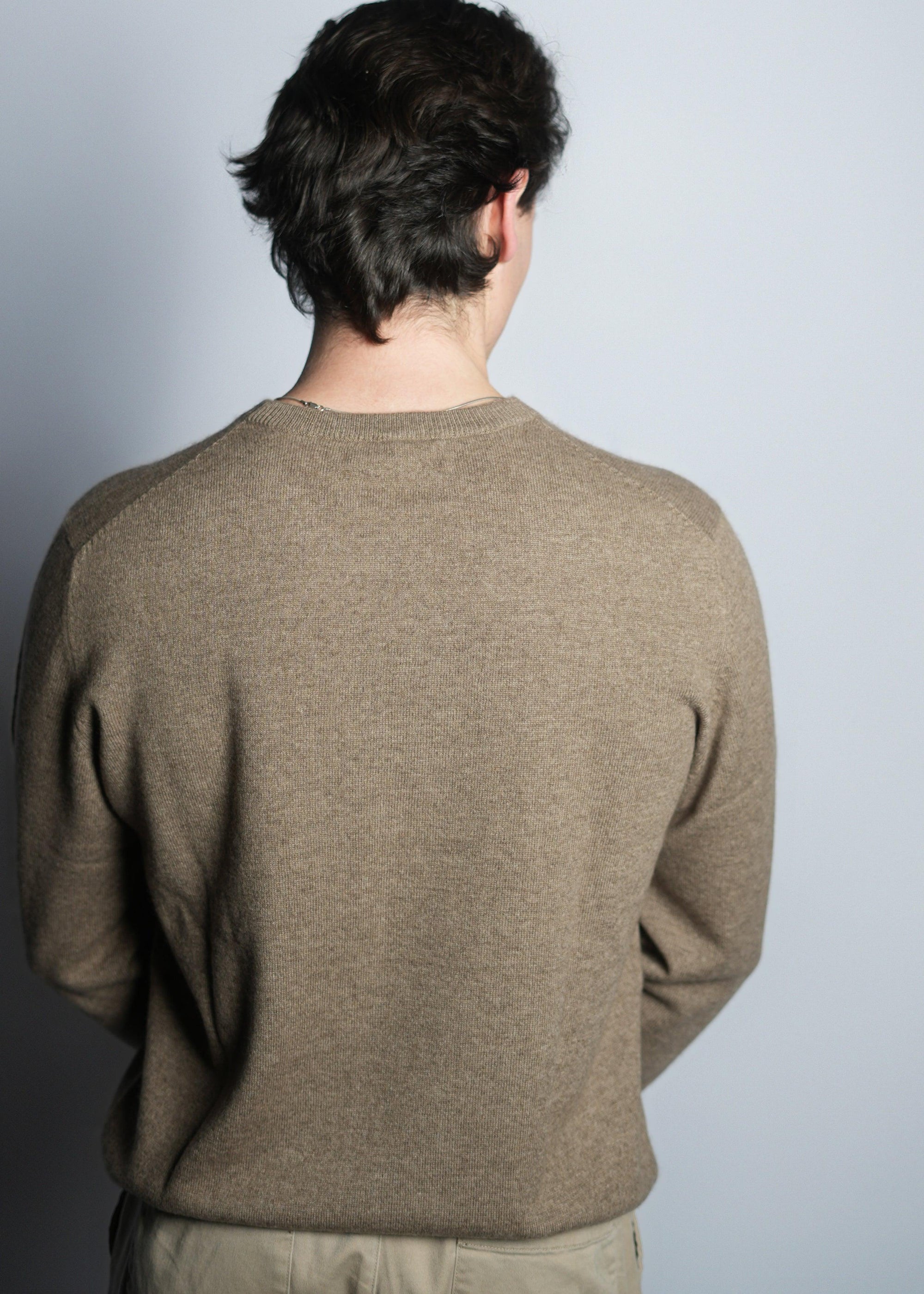 Classic Round Neck Cashmere Sweater - Kashme